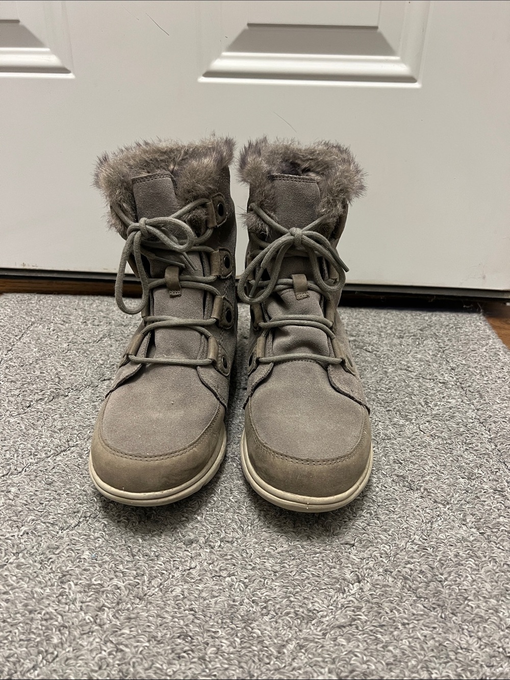 Women’s Grey Sorel Winter Ankle Boots
